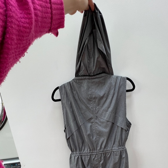 Grey Vest Stylish - Picture 10 of 14